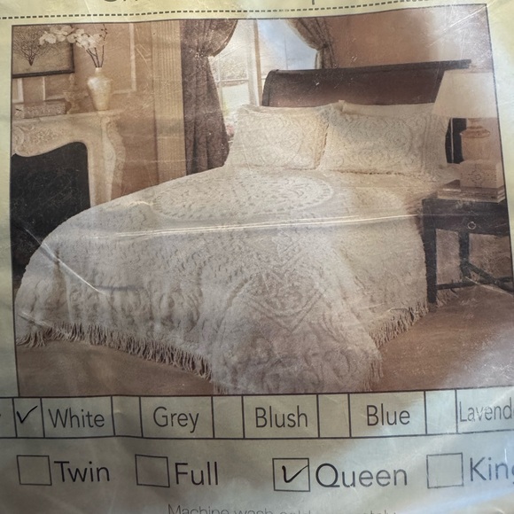 Chenille Bedspread - Ivory Queensize new - Picture 10 of 11